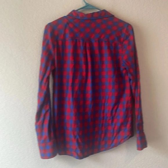 JCrew 100% cotton blue and red plaid XS half button up top - Picture 5 of 5